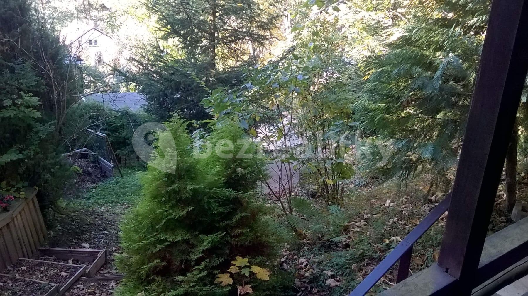 Predaj rekreačného objektu 26 m², pozemek 556 m², Chocerady, Středočeský kraj Predaj rekreačného objektu 26 m², pozemek 556 m², Chocerady, Středočeský kraj