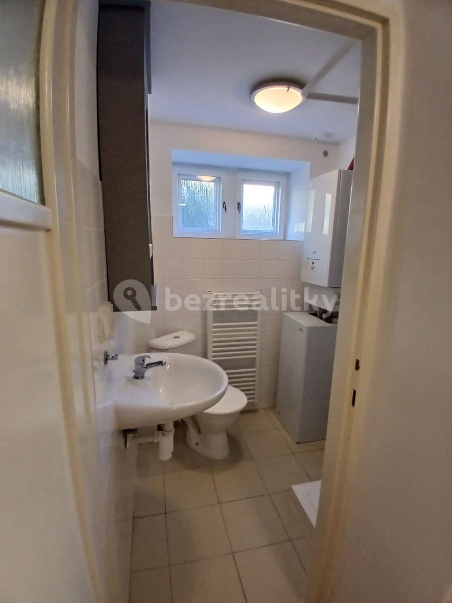 Prenájom bytu 3-izbový 70 m², Čihákova, Poděbrady, Středočeský kraj Prenájom bytu 3-izbový 70 m², Čihákova, Poděbrady, Středočeský kraj