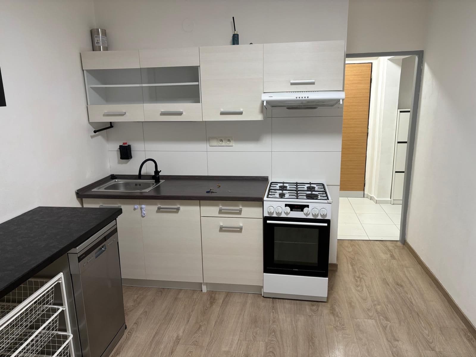 Prenájom bytu 1-izbový 47 m², Čechovská, Příbram, Středočeský kraj Prenájom bytu 1-izbový 47 m², Čechovská, Příbram, Středočeský kraj