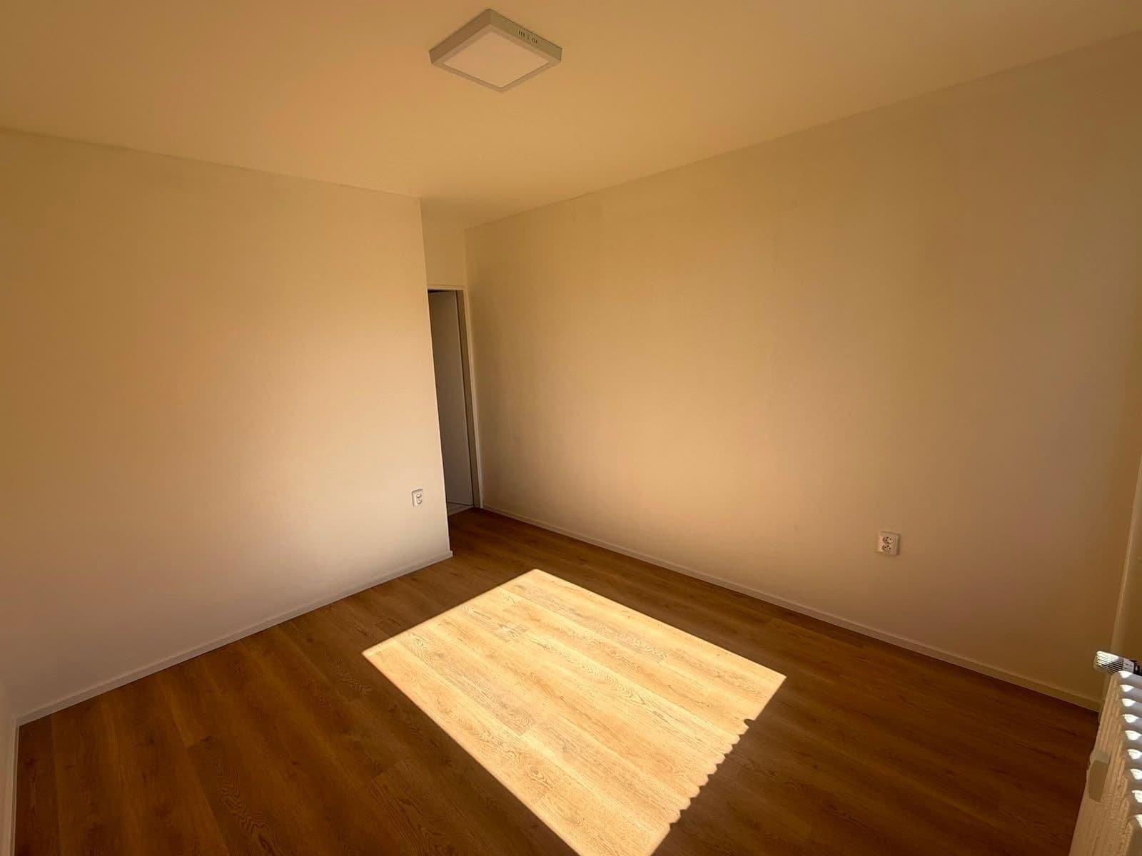 Prenájom bytu 2-izbový 47 m², Čechovská, Příbram, Středočeský kraj Prenájom bytu 2-izbový 47 m², Čechovská, Příbram, Středočeský kraj