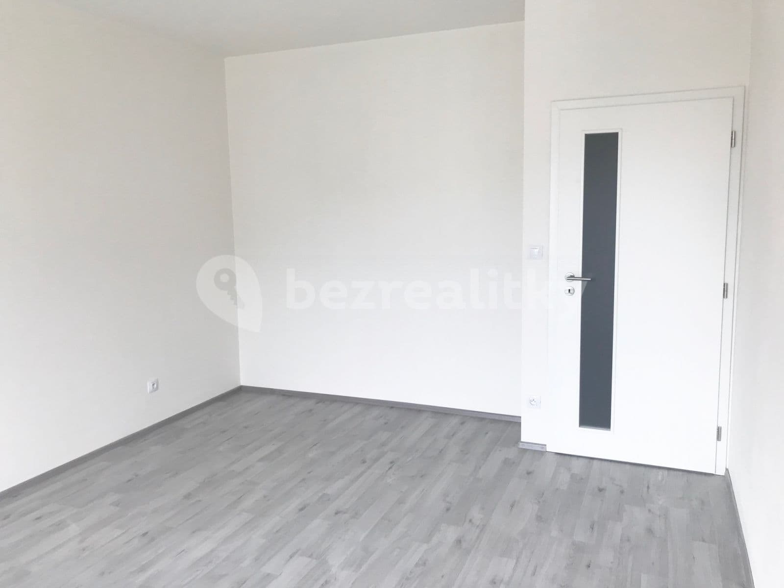 Prenájom bytu 2-izbový 59 m², Poděbradova, Plzeň, Plzeňský kraj Prenájom bytu 2-izbový 59 m², Poděbradova, Plzeň, Plzeňský kraj