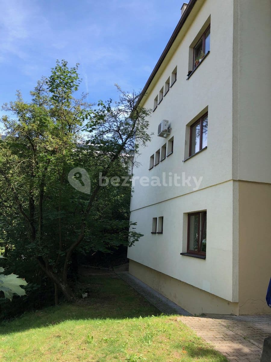 Prenájom bytu Garsoniéra 14 m², Pod Kesnerkou, Praha, Praha Prenájom bytu Garsoniéra 14 m², Pod Kesnerkou, Praha, Praha