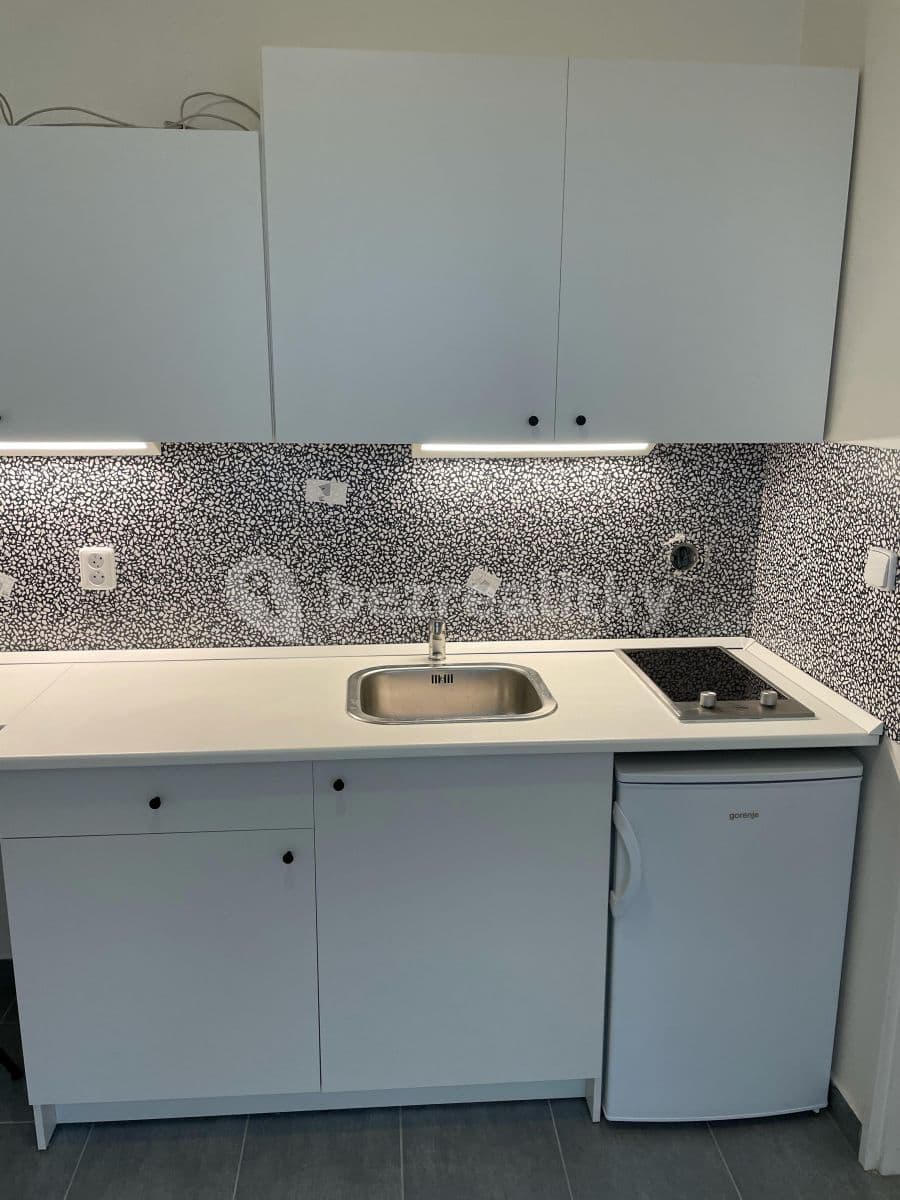 Prenájom bytu Garsoniéra 14 m², Pod Kesnerkou, Praha, Praha Prenájom bytu Garsoniéra 14 m², Pod Kesnerkou, Praha, Praha