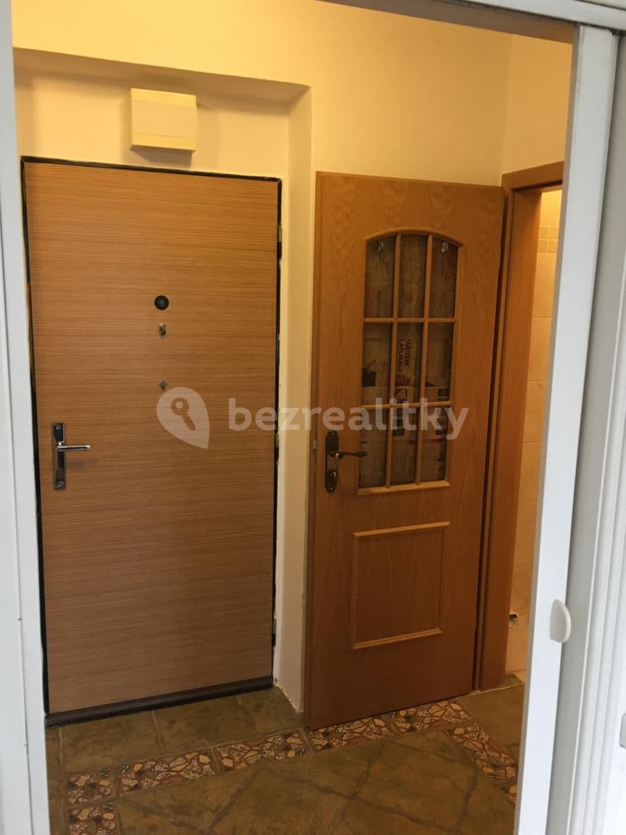 Prenájom bytu 1-izbový 27 m², Za Mlýnem, Praha, Praha Prenájom bytu 1-izbový 27 m², Za Mlýnem, Praha, Praha