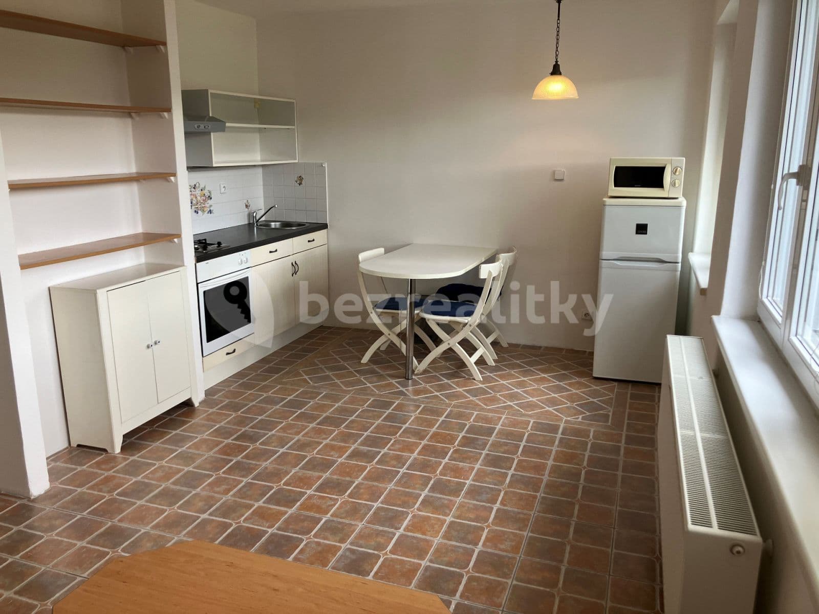Prenájom bytu 1-izbový 27 m², Za Mlýnem, Praha, Praha Prenájom bytu 1-izbový 27 m², Za Mlýnem, Praha, Praha