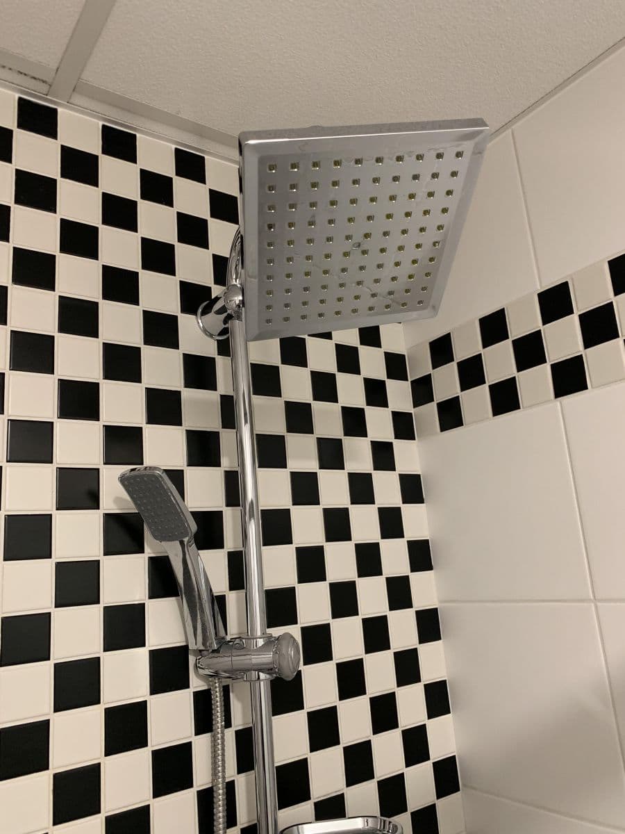 Prenájom bytu 2-izbový 50 m², 28. pluku, Praha, Praha Prenájom bytu 2-izbový 50 m², 28. pluku, Praha, Praha