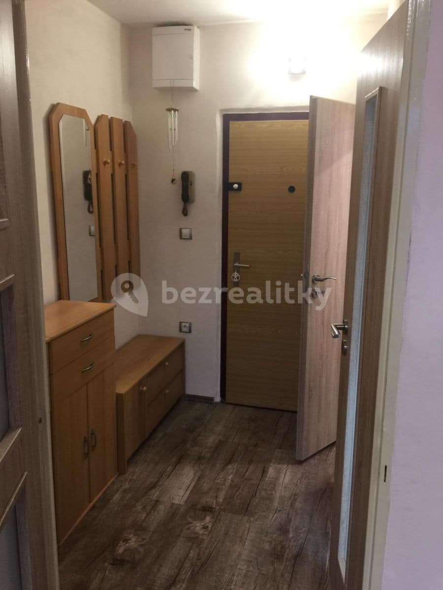 Prenájom bytu 2-izbový 40 m², Blattného, Praha, Praha Prenájom bytu 2-izbový 40 m², Blattného, Praha, Praha