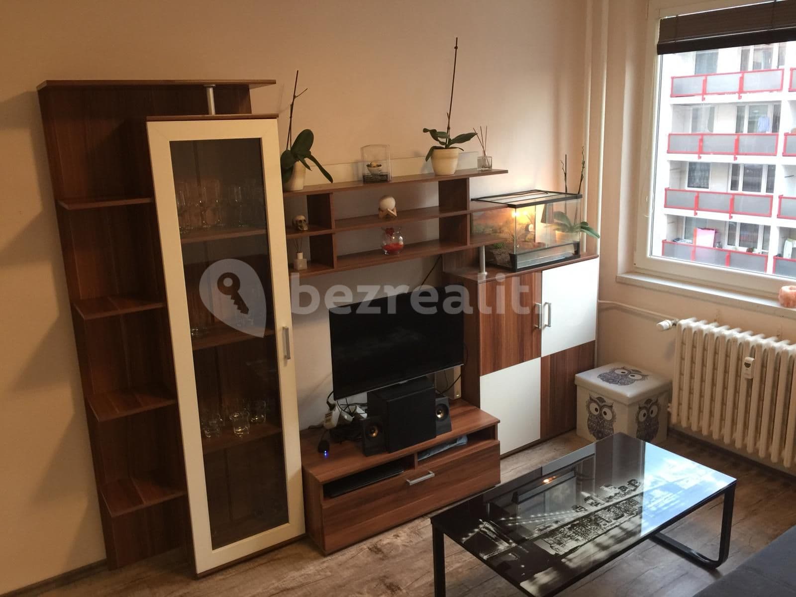 Prenájom bytu 2-izbový 40 m², Blattného, Praha, Praha Prenájom bytu 2-izbový 40 m², Blattného, Praha, Praha