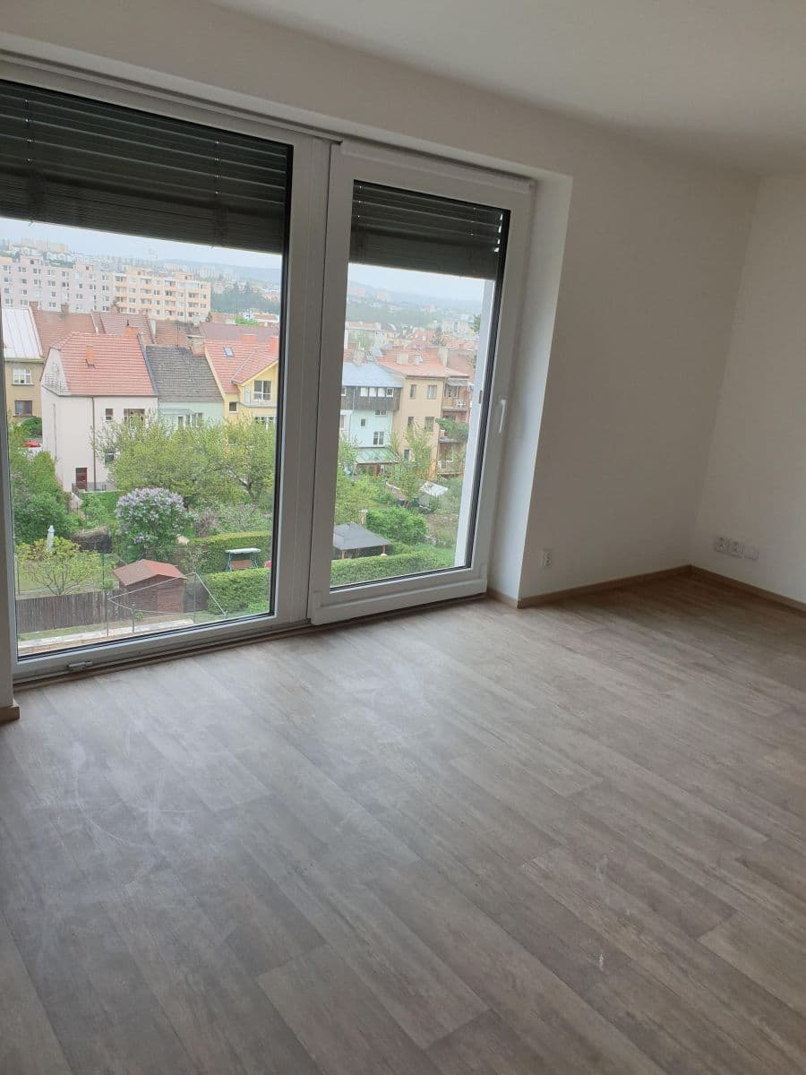 Prenájom bytu 1-izbový 28 m², Srbská, Brno, Jihomoravský kraj Prenájom bytu 1-izbový 28 m², Srbská, Brno, Jihomoravský kraj