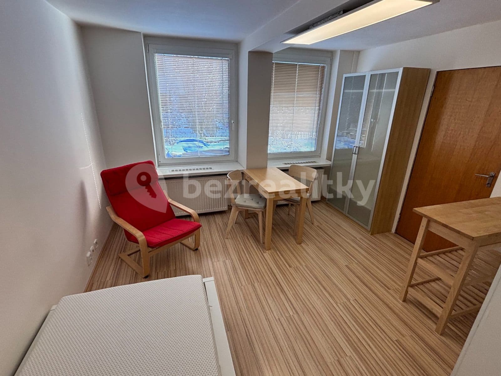 Prenájom bytu Garsoniéra 20 m², Březová, Praha, Praha Prenájom bytu Garsoniéra 20 m², Březová, Praha, Praha
