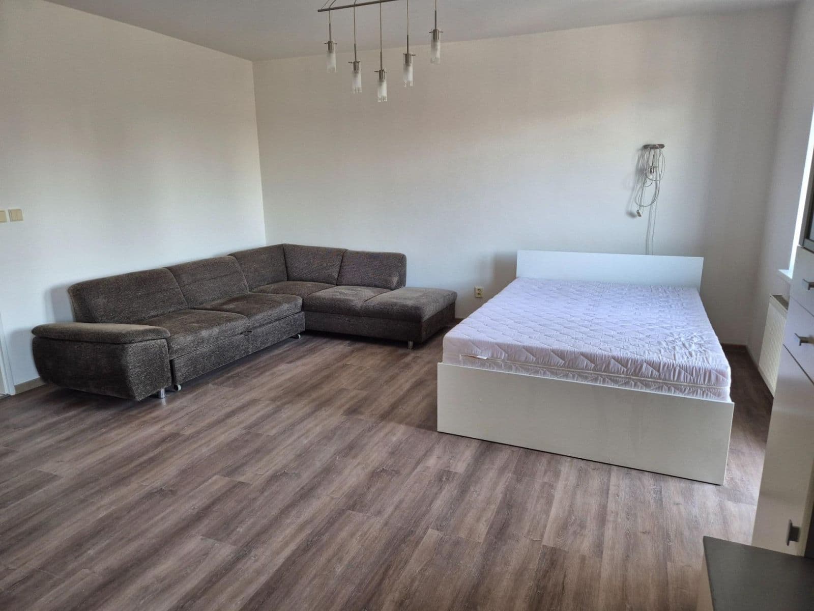 Prenájom bytu 1-izbový 49 m², Sídlištní, Praha, Praha Prenájom bytu 1-izbový 49 m², Sídlištní, Praha, Praha