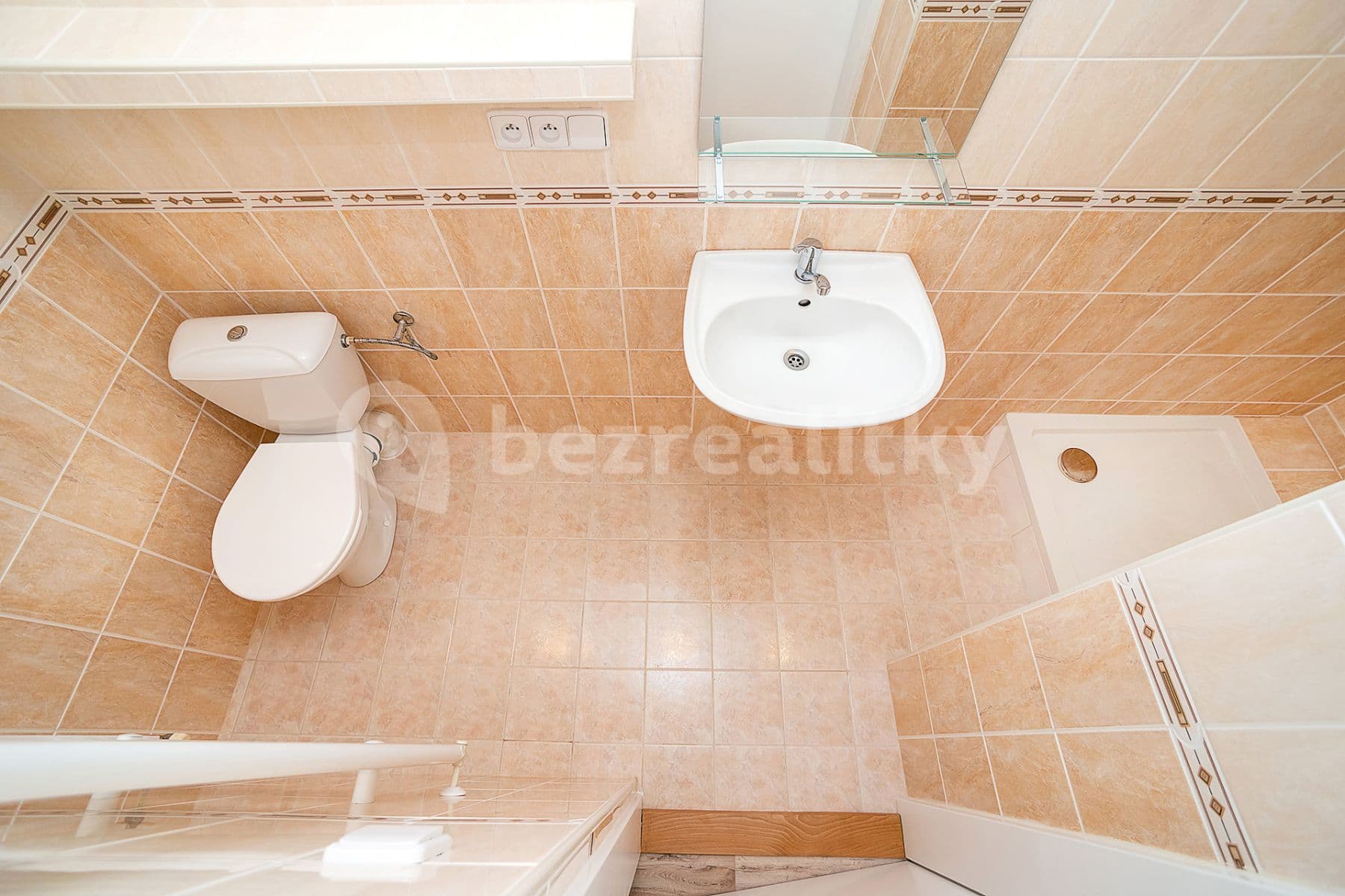 Prenájom bytu 2-izbový 36 m², Boleslavova, Praha, Praha Prenájom bytu 2-izbový 36 m², Boleslavova, Praha, Praha