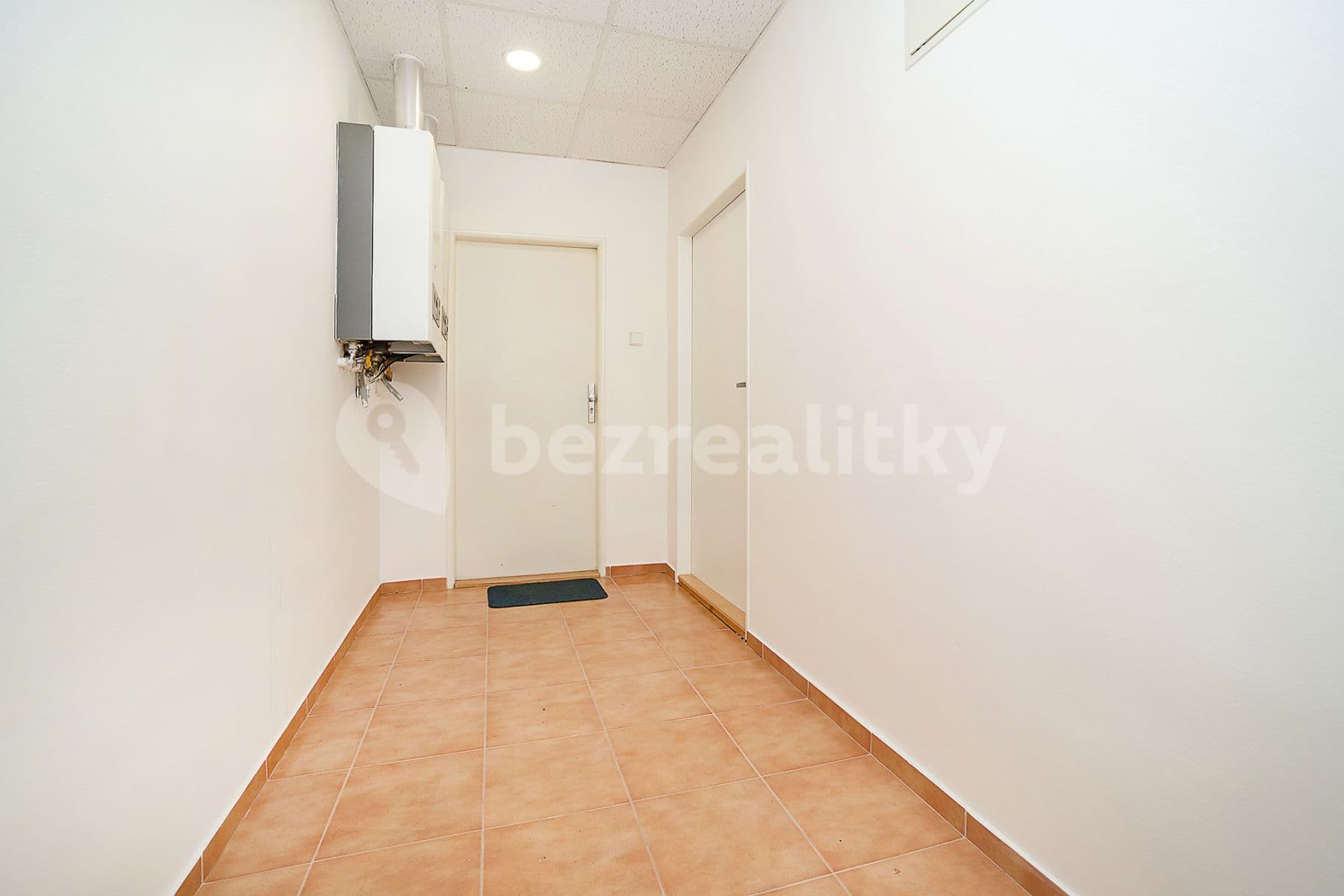 Prenájom bytu 2-izbový 36 m², Boleslavova, Praha, Praha Prenájom bytu 2-izbový 36 m², Boleslavova, Praha, Praha