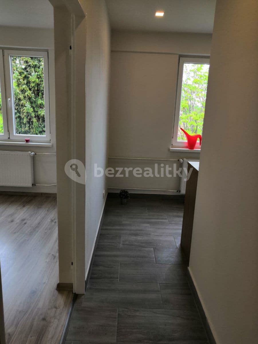 Prenájom bytu 3-izbový 68 m², Provaznická, Ostrava, Moravskoslezský kraj Prenájom bytu 3-izbový 68 m², Provaznická, Ostrava, Moravskoslezský kraj