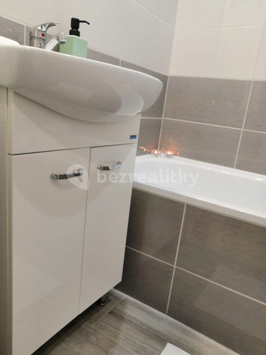 Prenájom bytu 3-izbový 68 m², Provaznická, Ostrava, Moravskoslezský kraj Prenájom bytu 3-izbový 68 m², Provaznická, Ostrava, Moravskoslezský kraj