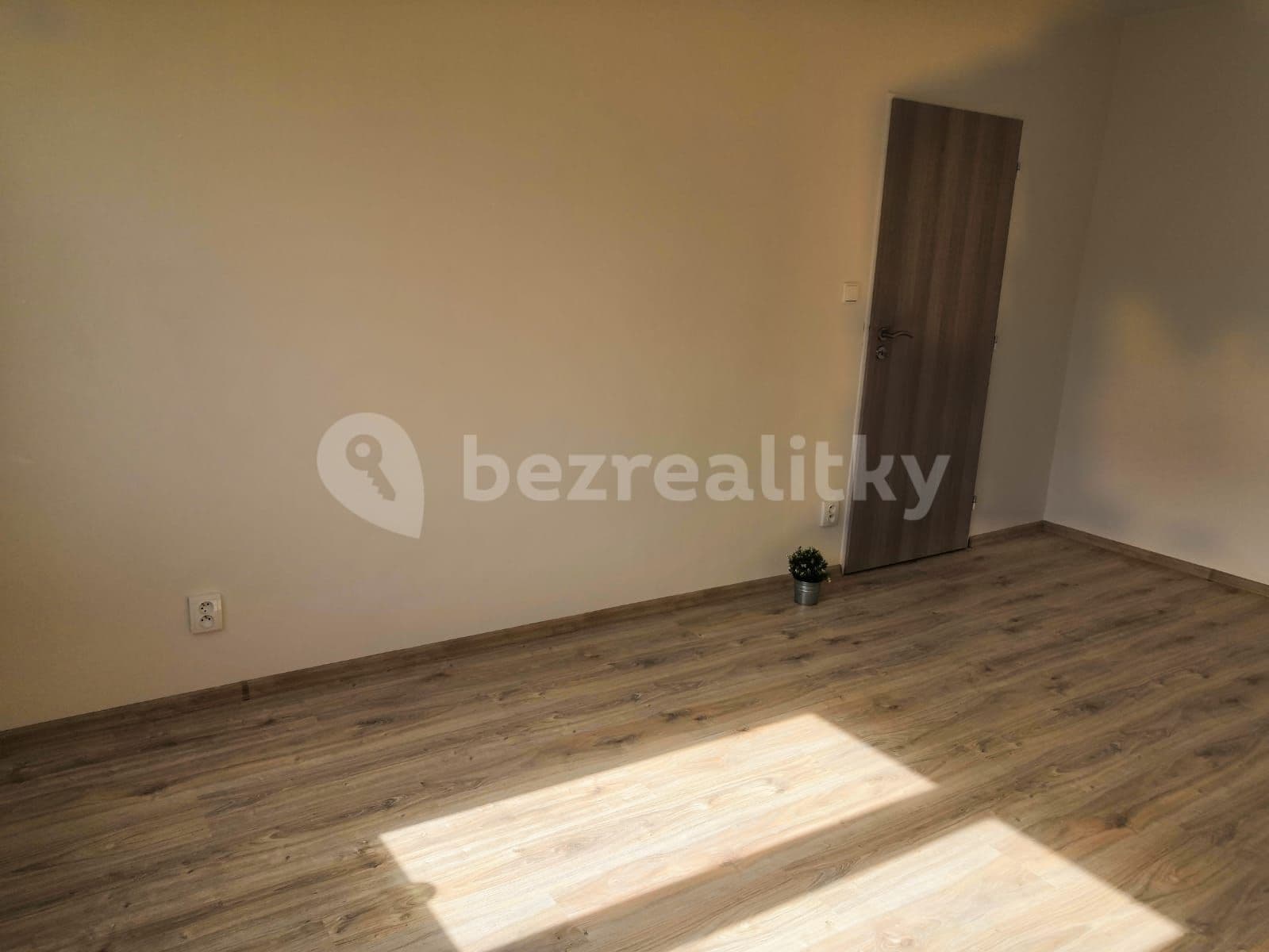 Prenájom bytu 3-izbový 68 m², Provaznická, Ostrava, Moravskoslezský kraj Prenájom bytu 3-izbový 68 m², Provaznická, Ostrava, Moravskoslezský kraj