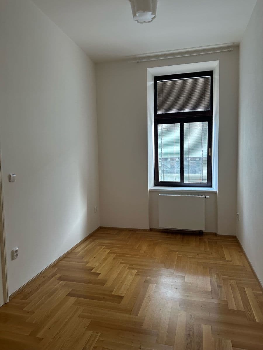 Prenájom bytu 2-izbový 45 m², Slovenská, Olomouc, Olomoucký kraj Prenájom bytu 2-izbový 45 m², Slovenská, Olomouc, Olomoucký kraj