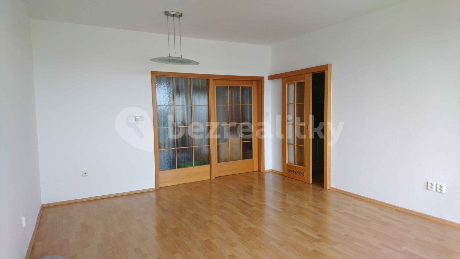Prenájom bytu 4-izbový 80 m², Pod Fialkou, Praha, Praha Prenájom bytu 4-izbový 80 m², Pod Fialkou, Praha, Praha
