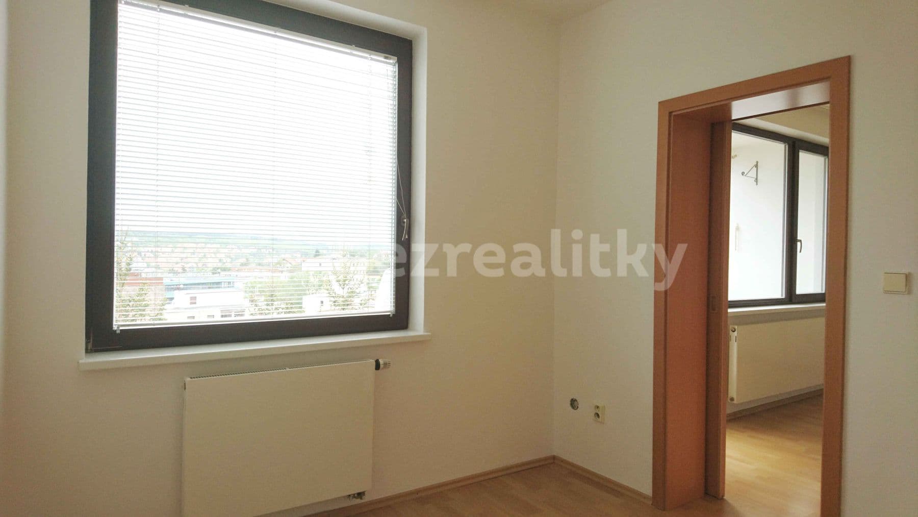 Prenájom bytu 4-izbový 80 m², Pod Fialkou, Praha, Praha Prenájom bytu 4-izbový 80 m², Pod Fialkou, Praha, Praha