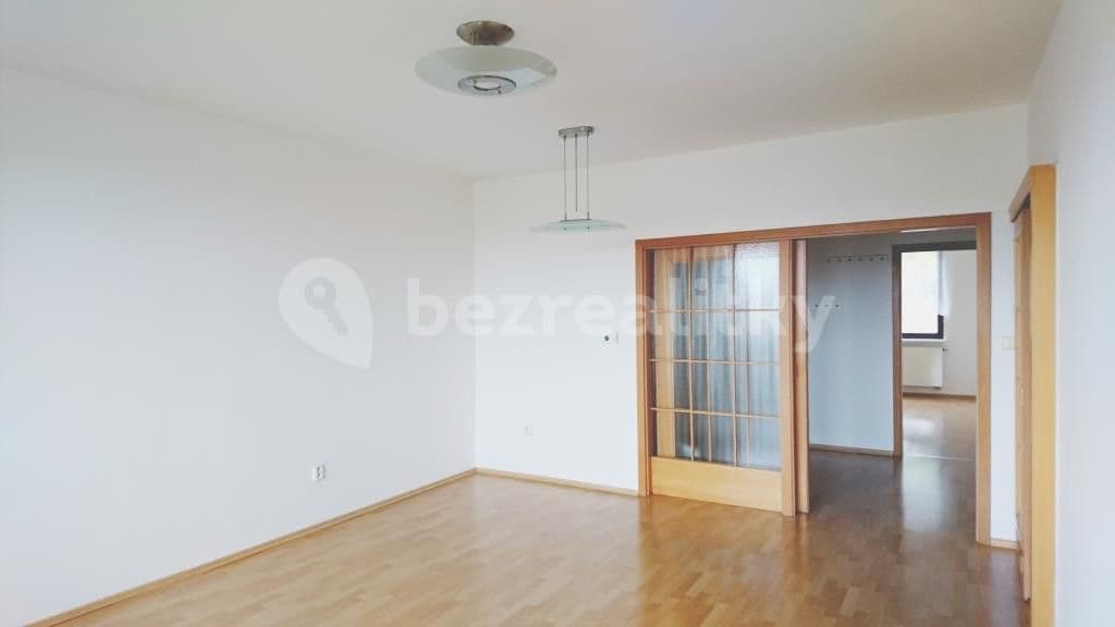 Prenájom bytu 4-izbový 80 m², Pod Fialkou, Praha, Praha Prenájom bytu 4-izbový 80 m², Pod Fialkou, Praha, Praha