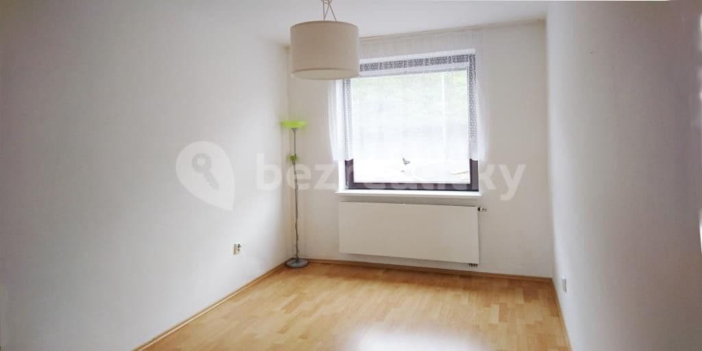 Prenájom bytu 4-izbový 80 m², Pod Fialkou, Praha, Praha Prenájom bytu 4-izbový 80 m², Pod Fialkou, Praha, Praha