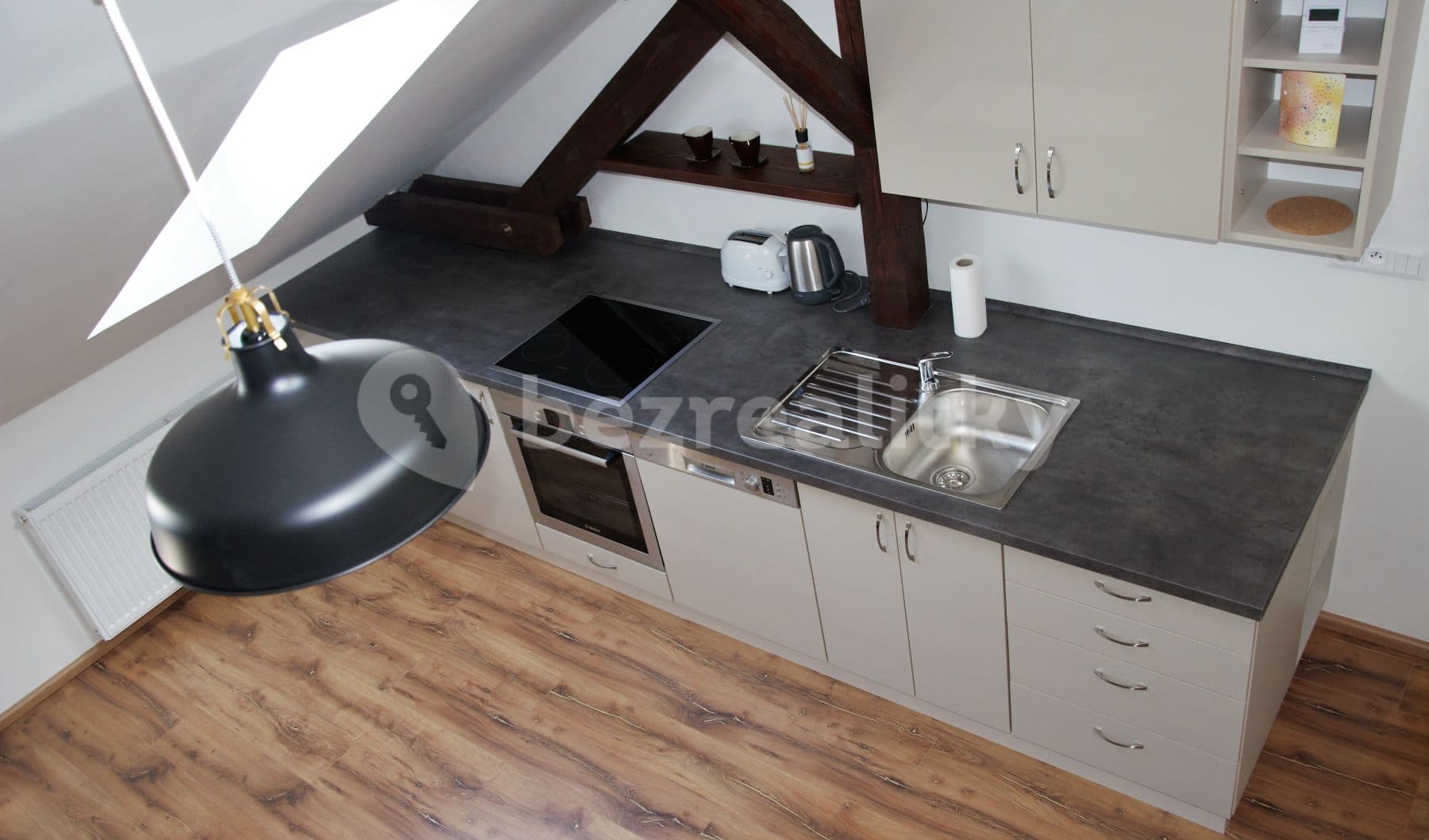 Prenájom bytu 2-izbový 41 m², Merhautova, Brno, Jihomoravský kraj Prenájom bytu 2-izbový 41 m², Merhautova, Brno, Jihomoravský kraj