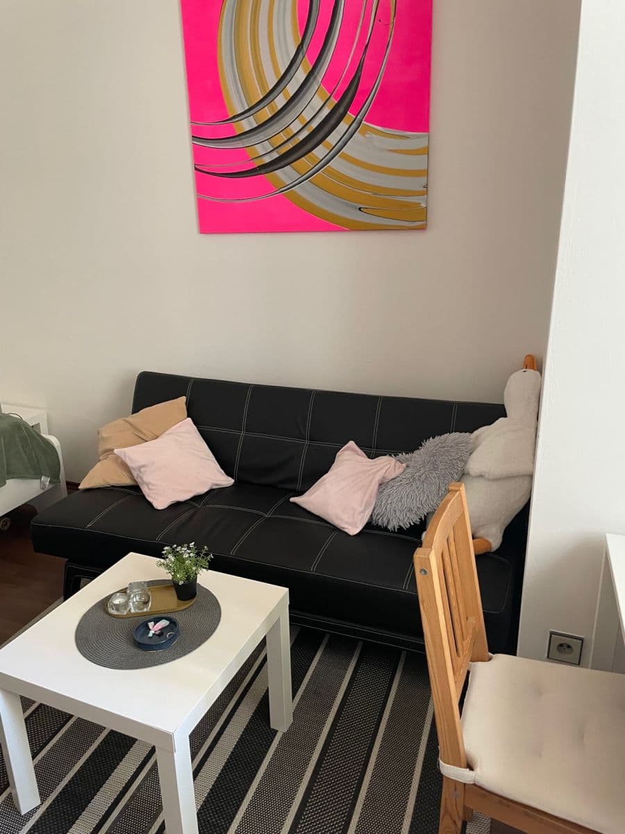 Prenájom bytu Garsoniéra 27 m², Myslbekova, Praha, Praha Prenájom bytu Garsoniéra 27 m², Myslbekova, Praha, Praha