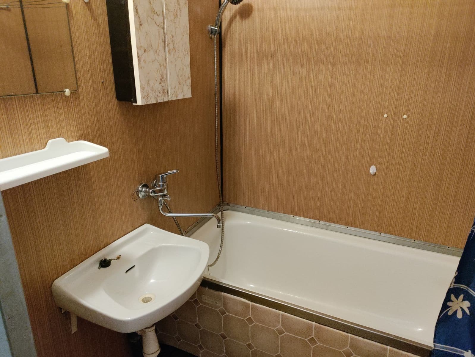 Prenájom bytu 2-izbový 64 m², Antala Staška, Frýdek-Místek, Moravskoslezský kraj Prenájom bytu 2-izbový 64 m², Antala Staška, Frýdek-Místek, Moravskoslezský kraj