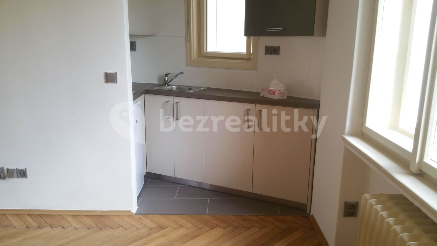 Prenájom bytu 1-izbový 26 m², Antonínská, Praha, Praha Prenájom bytu 1-izbový 26 m², Antonínská, Praha, Praha