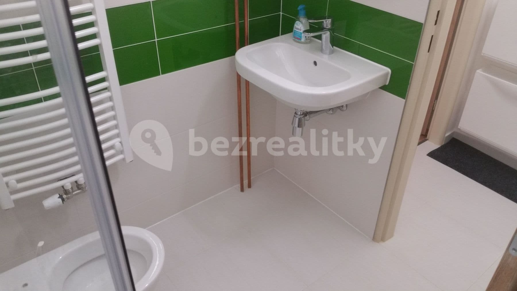 Prenájom bytu 1-izbový 26 m², Antonínská, Praha, Praha Prenájom bytu 1-izbový 26 m², Antonínská, Praha, Praha