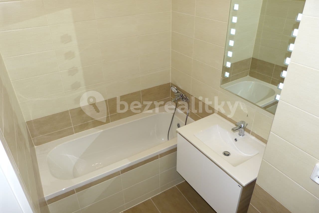 Prenájom bytu 2-izbový 52 m², Orelská, Praha, Praha Prenájom bytu 2-izbový 52 m², Orelská, Praha, Praha