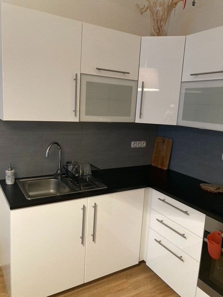 Prenájom bytu 2-izbový 52 m², Orelská, Praha, Praha Prenájom bytu 2-izbový 52 m², Orelská, Praha, Praha