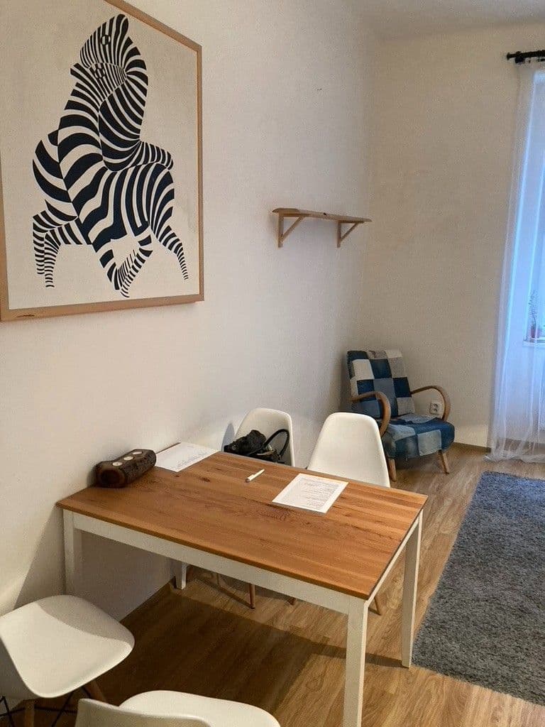 Prenájom bytu 2-izbový 52 m², Orelská, Praha, Praha Prenájom bytu 2-izbový 52 m², Orelská, Praha, Praha