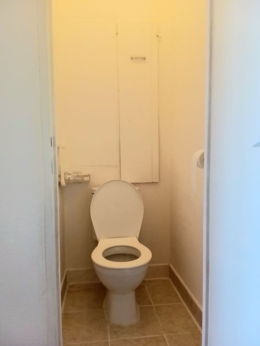 Prenájom bytu Garsoniéra 28 m², Švehlova, Praha, Praha Prenájom bytu Garsoniéra 28 m², Švehlova, Praha, Praha