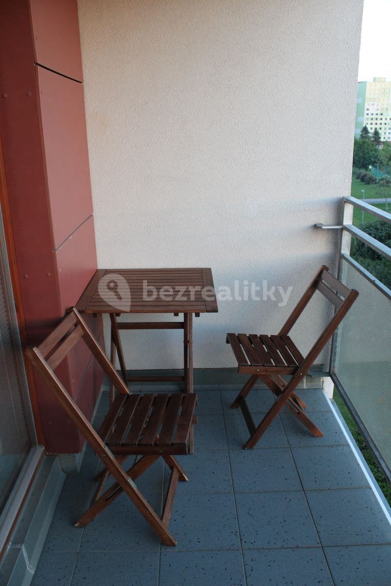 Prenájom bytu 2-izbový 62 m², Nová kolonie, Praha, Praha Prenájom bytu 2-izbový 62 m², Nová kolonie, Praha, Praha