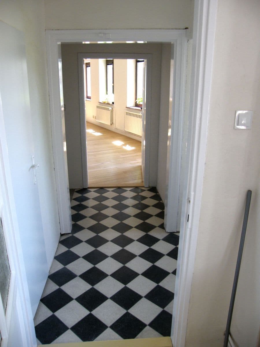 Prenájom bytu 2-izbový 72 m², Záběhlická, Praha, Praha Prenájom bytu 2-izbový 72 m², Záběhlická, Praha, Praha