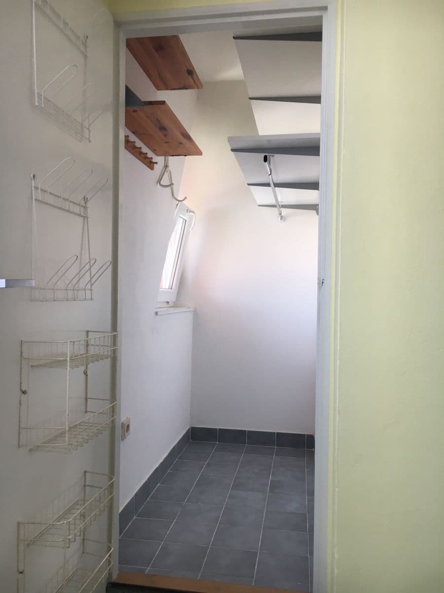 Prenájom bytu 2-izbový 55 m², Kpt. Jaroše, Třebíč, Kraj Vysočina Prenájom bytu 2-izbový 55 m², Kpt. Jaroše, Třebíč, Kraj Vysočina