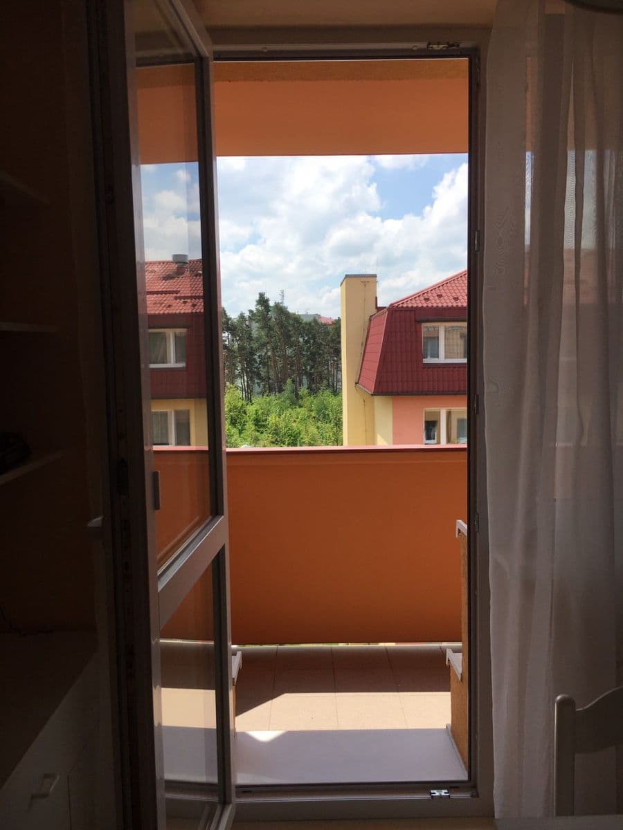 Prenájom bytu 2-izbový 55 m², Kpt. Jaroše, Třebíč, Kraj Vysočina Prenájom bytu 2-izbový 55 m², Kpt. Jaroše, Třebíč, Kraj Vysočina