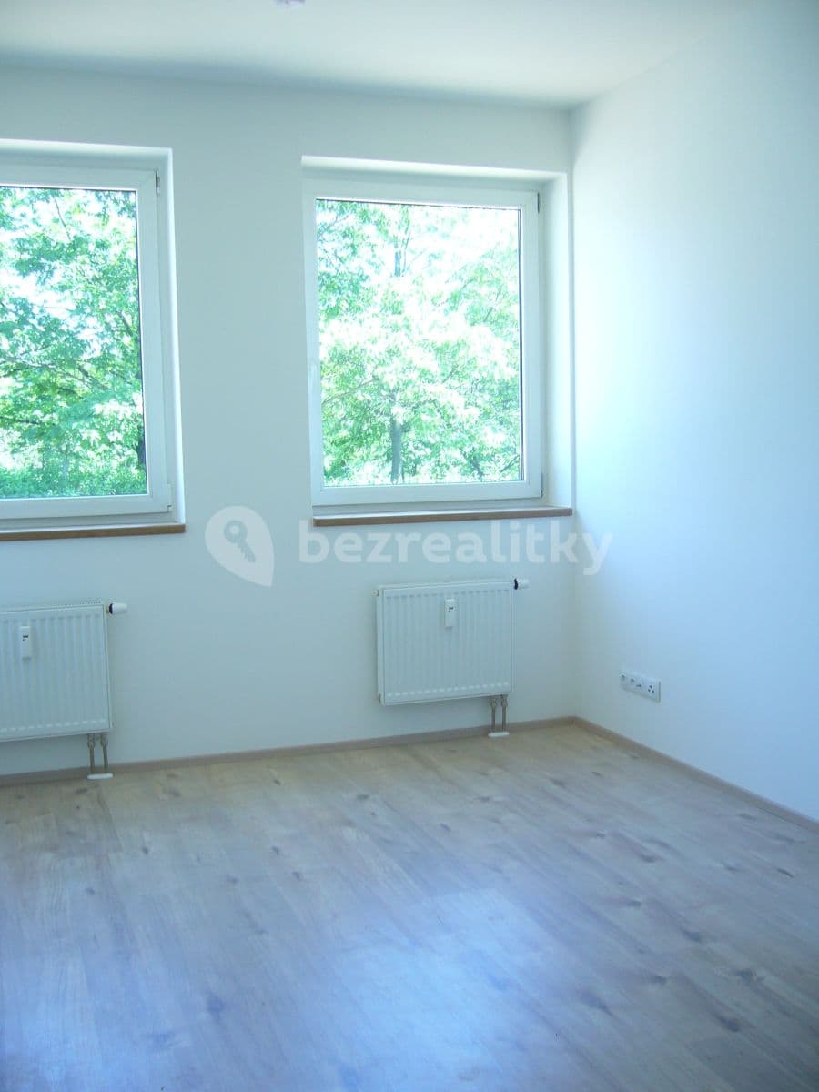 Prenájom bytu 1-izbový 20 m², Budějovická, Praha, Praha Prenájom bytu 1-izbový 20 m², Budějovická, Praha, Praha