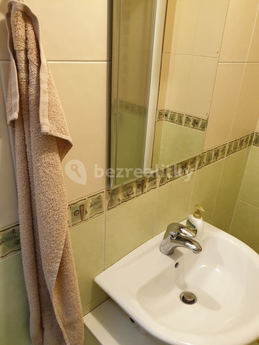 Prenájom bytu 3-izbový 70 m², Poznaňská, Brno, Jihomoravský kraj Prenájom bytu 3-izbový 70 m², Poznaňská, Brno, Jihomoravský kraj