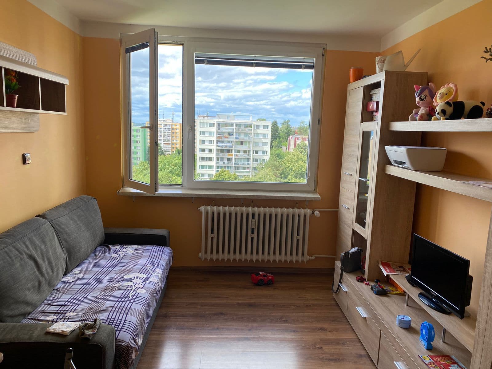 Prenájom bytu 2-izbový 40 m², Písečná, Praha, Praha Prenájom bytu 2-izbový 40 m², Písečná, Praha, Praha