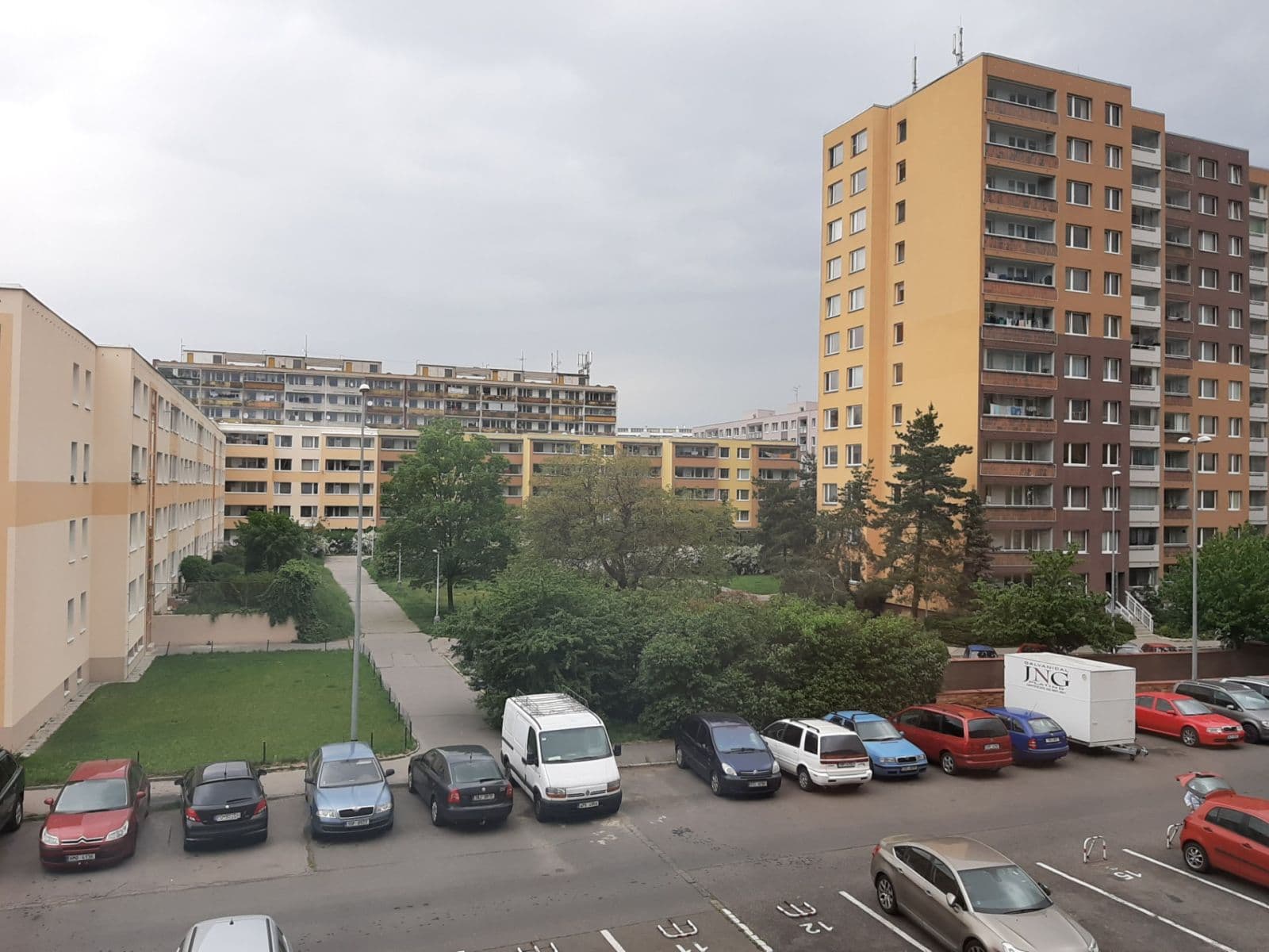 Prenájom bytu 3-izbový 76 m², Na Rovnosti, Praha, Praha Prenájom bytu 3-izbový 76 m², Na Rovnosti, Praha, Praha