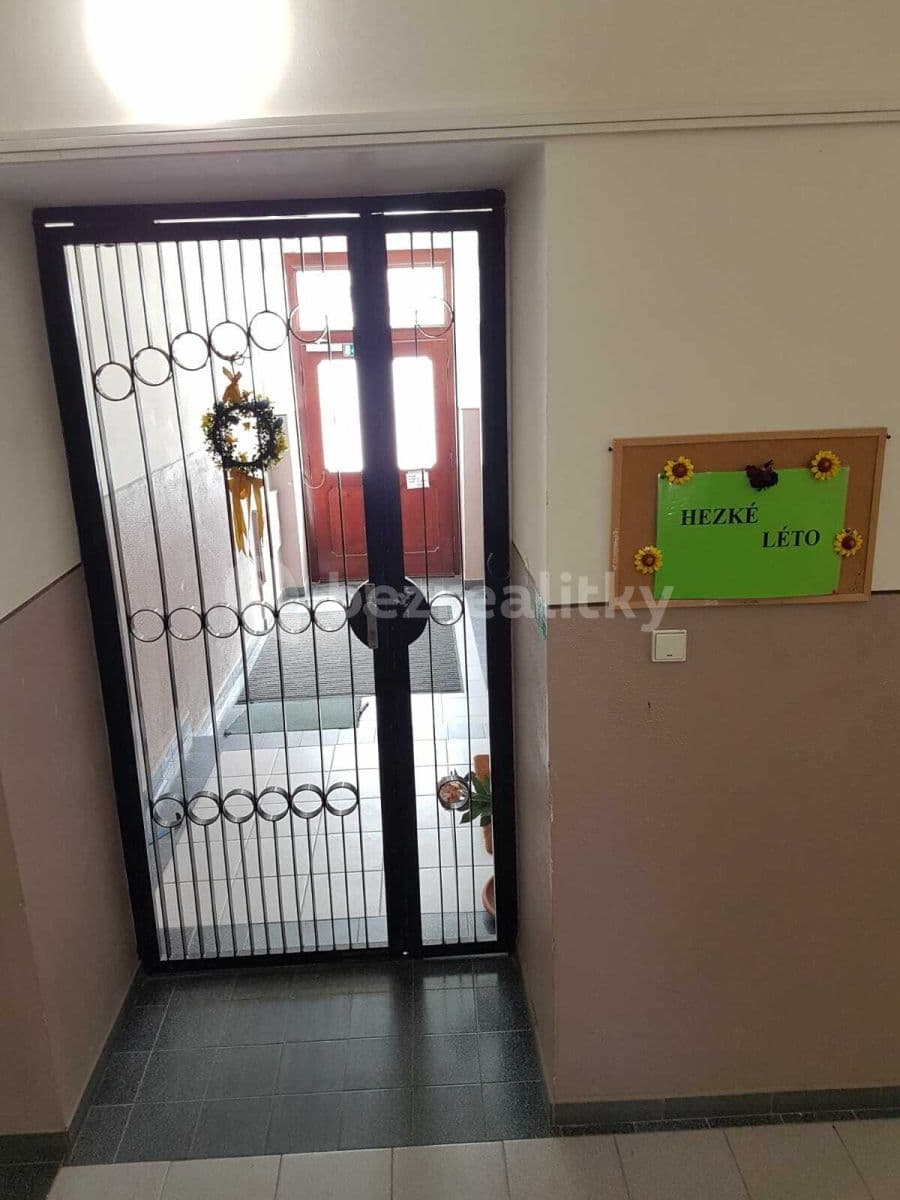 Prenájom bytu 1-izbový 25 m², Ježkova, Praha, Praha Prenájom bytu 1-izbový 25 m², Ježkova, Praha, Praha