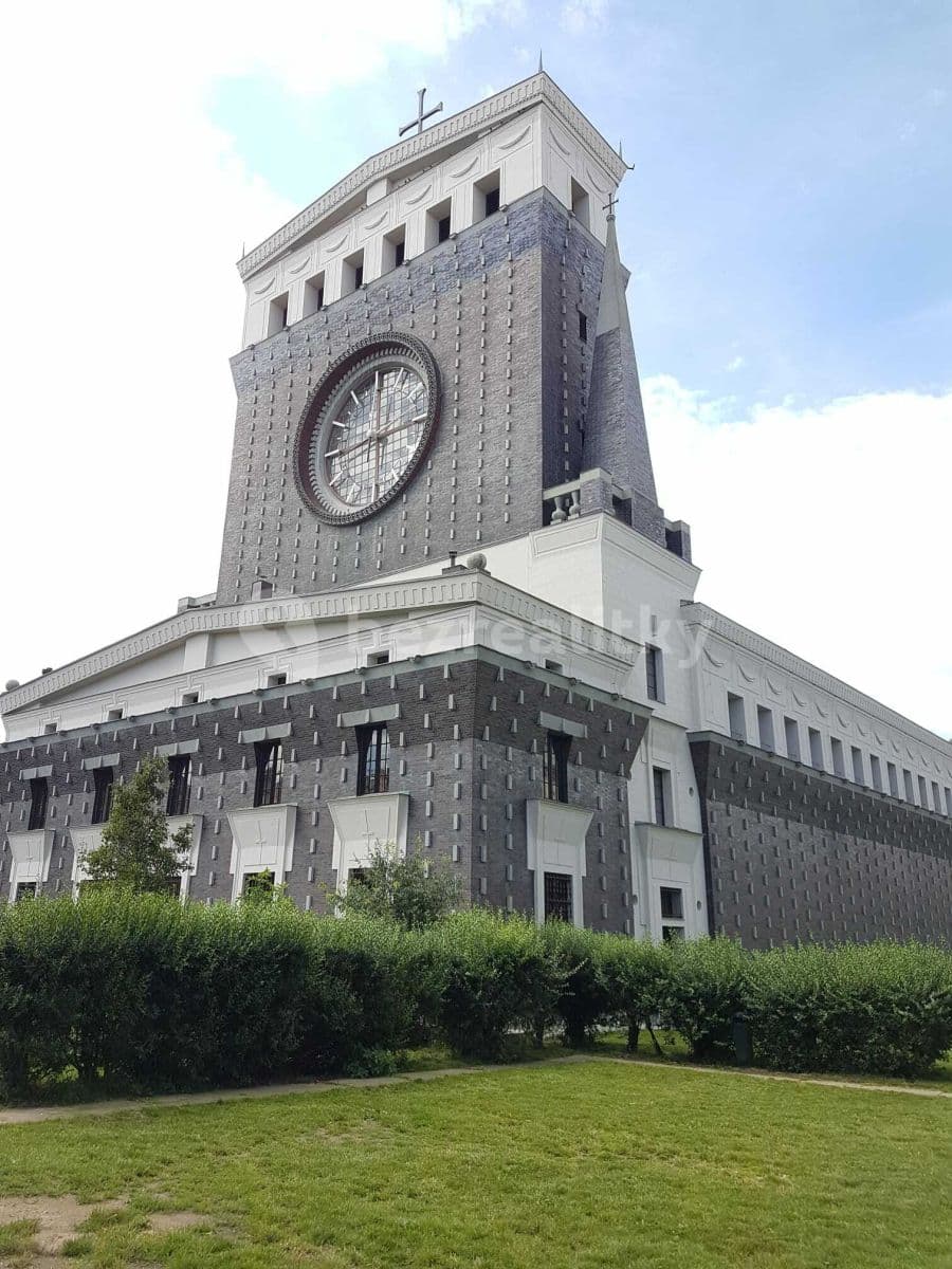 Prenájom bytu 1-izbový 25 m², Ježkova, Praha, Praha Prenájom bytu 1-izbový 25 m², Ježkova, Praha, Praha