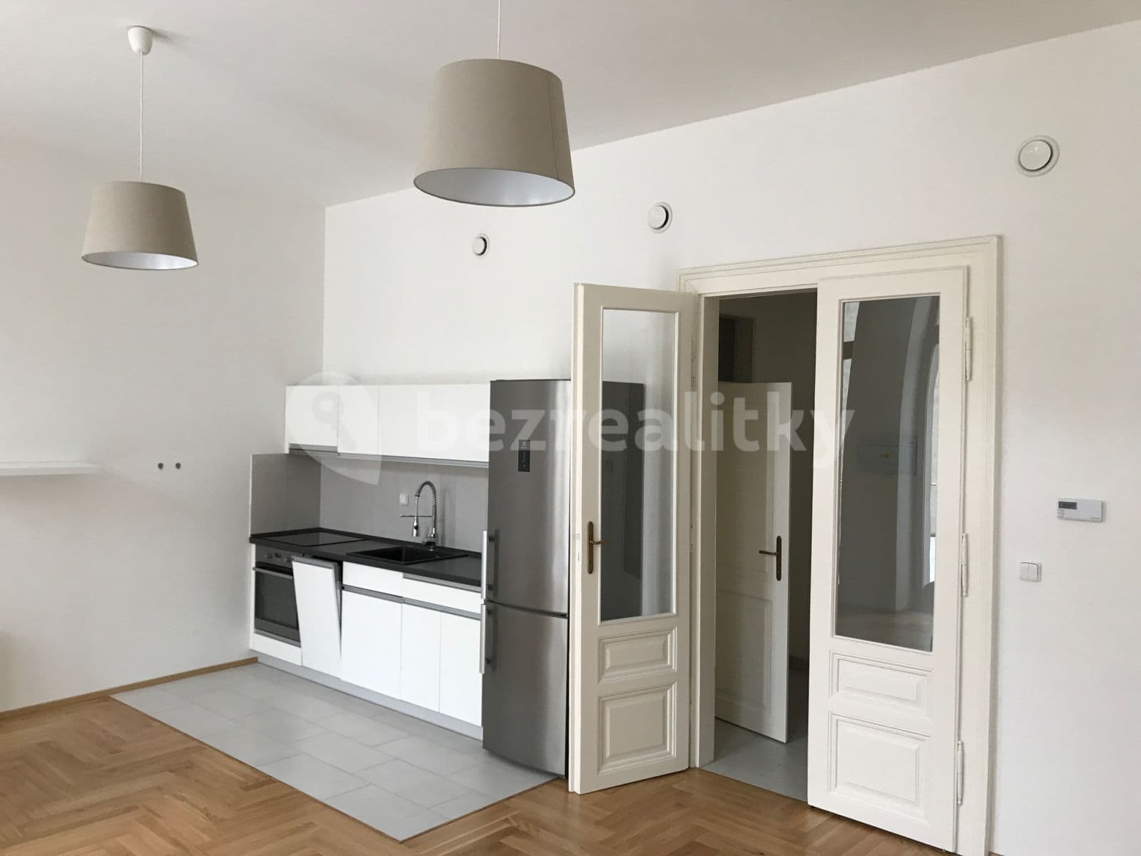 Prenájom bytu 1-izbový 43 m², Slovenská, Olomouc, Olomoucký kraj Prenájom bytu 1-izbový 43 m², Slovenská, Olomouc, Olomoucký kraj