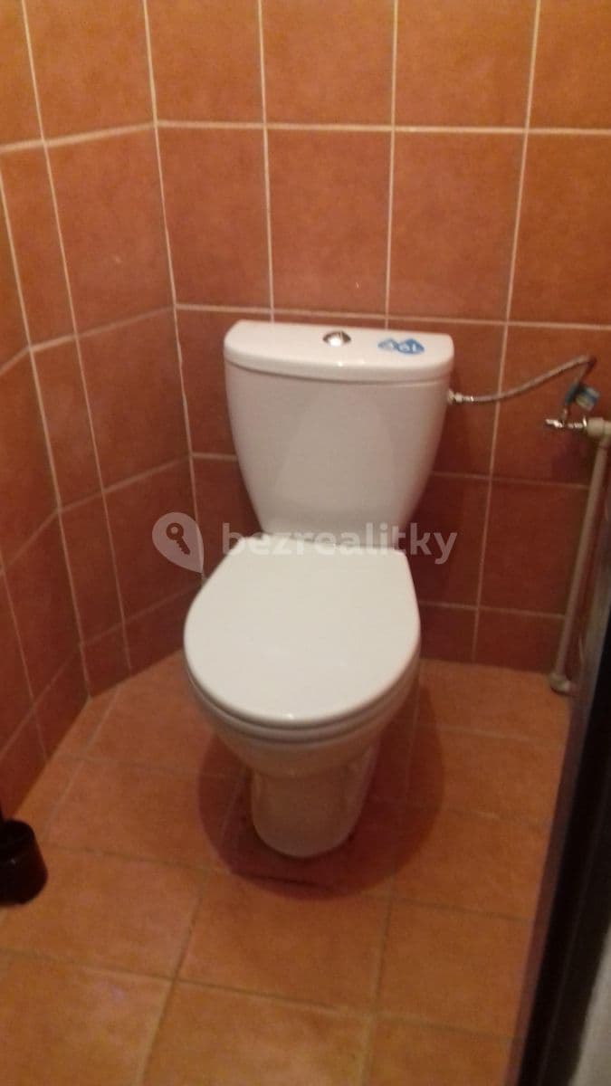 Prenájom bytu 4-izbový 85 m², Zenklova, Praha, Praha Prenájom bytu 4-izbový 85 m², Zenklova, Praha, Praha