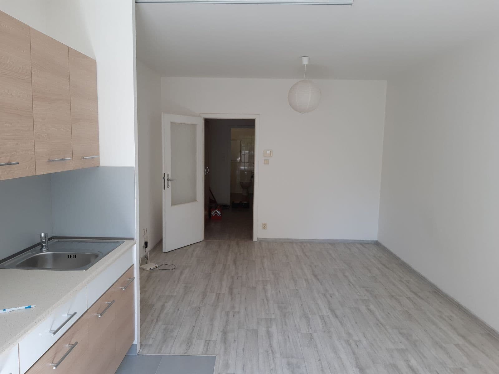 Prenájom bytu 1-izbový 35 m², nábřeží Závodu míru, Pardubice, Pardubický kraj Prenájom bytu 1-izbový 35 m², nábřeží Závodu míru, Pardubice, Pardubický kraj