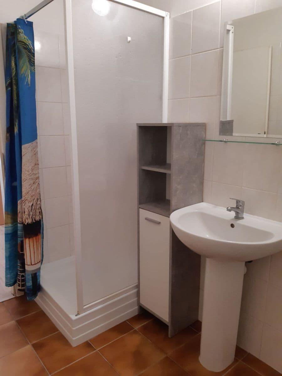 Prenájom bytu 1-izbový 35 m², nábřeží Závodu míru, Pardubice, Pardubický kraj Prenájom bytu 1-izbový 35 m², nábřeží Závodu míru, Pardubice, Pardubický kraj