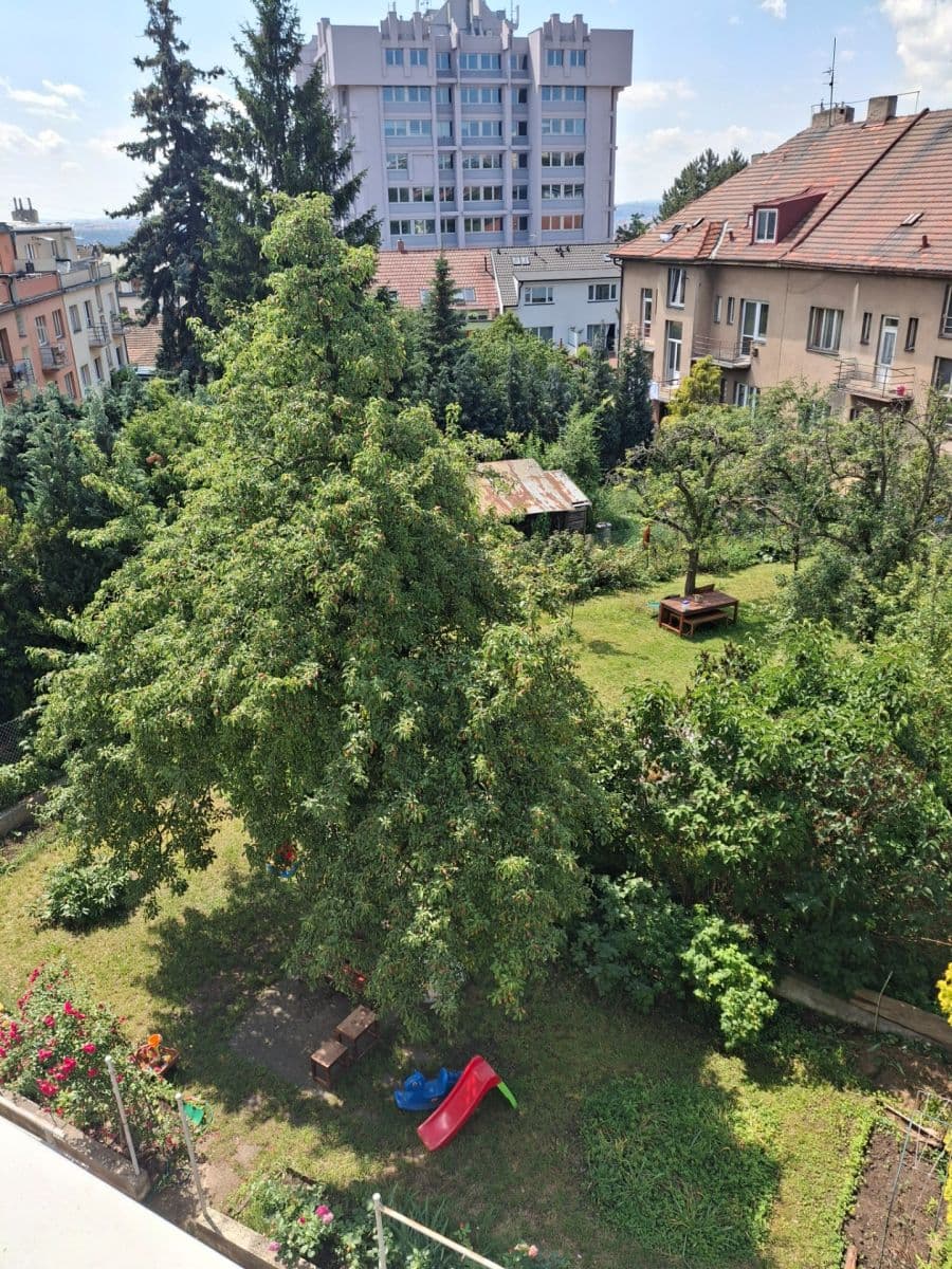 Prenájom bytu 2-izbový 74 m², Nad Šutkou, Praha, Praha Prenájom bytu 2-izbový 74 m², Nad Šutkou, Praha, Praha