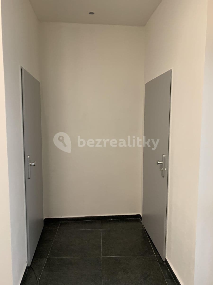 Prenájom bytu 2-izbový 62 m², Vašatova, Kladno, Středočeský kraj Prenájom bytu 2-izbový 62 m², Vašatova, Kladno, Středočeský kraj